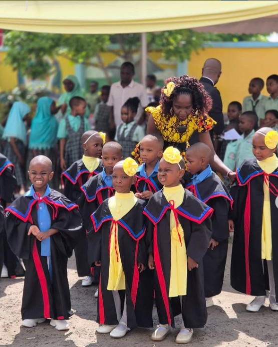 Braggin Pre and Primary School graduation ceremony